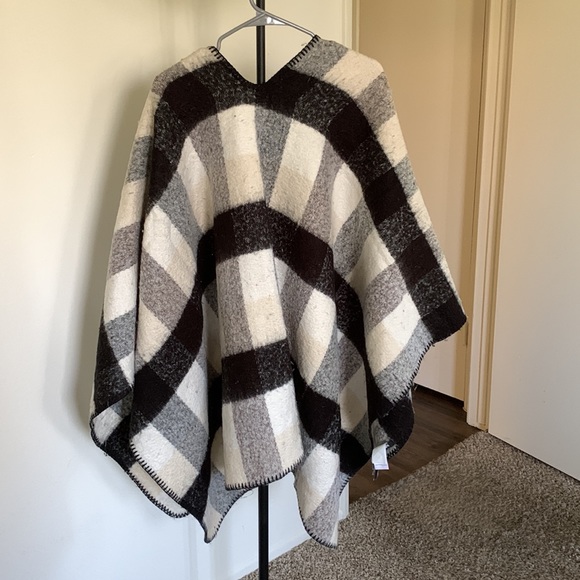 Blanket Scarf Shawl - Picture 4 of 4